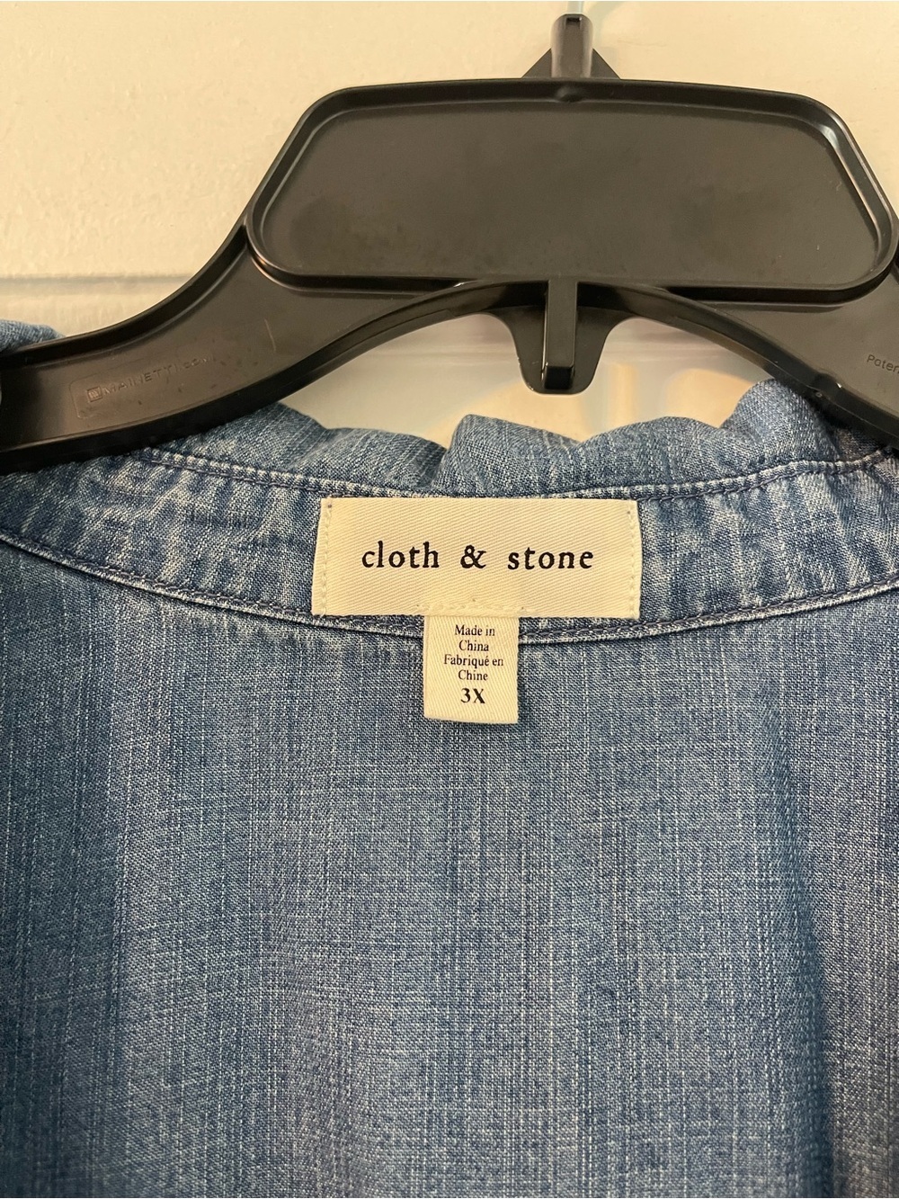 Cloth & Stone Chambray Button-Up Shirt - Blue - Picture 4 of 5
